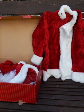 Restoration Hardware Faux Fur Adult Deluxe Christmas Santa Suit - Complete ****